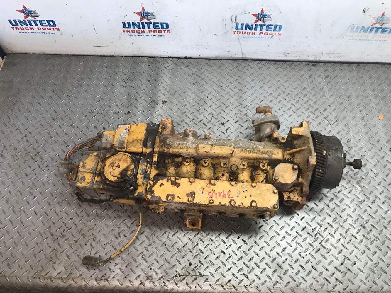 Used, Recycled, New, and Aftermarket Heavy Duty Truck Parts