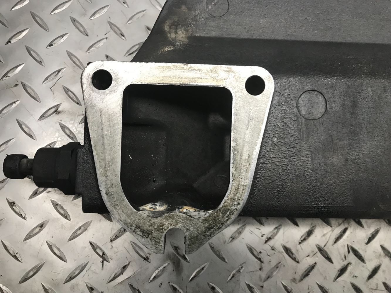 Cummins N14 (Stock P2581) Intake Manifolds TPI