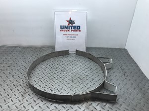 Used Universal Kenworth Bracket (Stock #P-2877)) Part Image