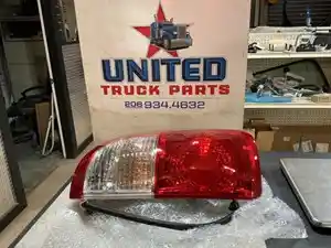 New 2006 Toyota Tundra Light (Stock #CP-246)) Part Image