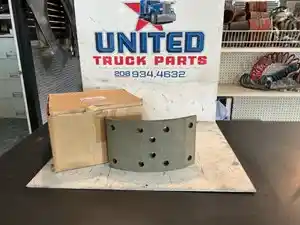 New Mitsubishi FEC Brake & Brake Part (Stock #P-7385)) Part Image