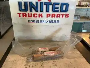 New Mitsubishi FUSO Brake & Brake Part (Stock #P-7672)) Part Image
