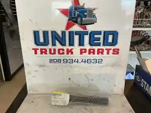 New Universal Freightliner Radio (Stock #P-7403)) Part Image