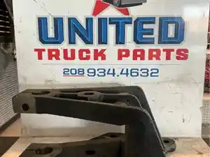 New International Universal Spring Hanger, Steer Axle (Stock #P-7374)) Part Image