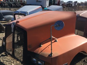 Used Kenworth T600 Hood (Stock #P-5291)) Part Image