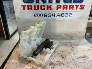 Remanufactured Detroit 12V71 Injector (Stock #CP-66)) Part Image