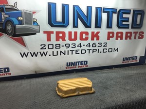 Used Universal Caterpillar C12 Valve Cover (Stock #P-5965)) Part Image