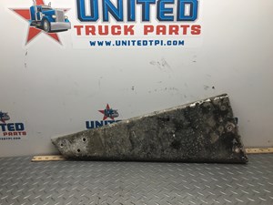 Used 1990 Freightliner FLD Bracket (Stock #SV-17-22-31)) Part Image