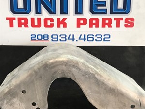 Used Universal Freightliner Bracket (Stock #P-5087)) Part Image
