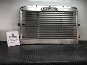 Used Universal Freightliner Grille (Stock #P-4021-LV)) Part Image