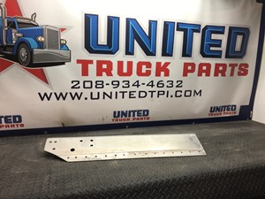 Used Universal Kenworth W900 Grille (Stock #P-5195)) Part Image