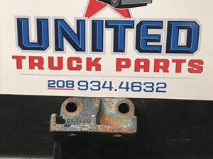 Used Universal Engine Mount (Stock #P-4731-LV)) Part Image