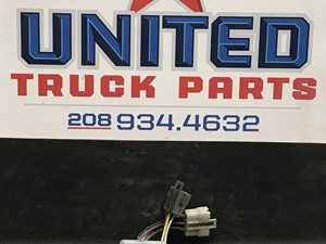 Used Universal Interior Misc Part (Stock #P-5537)) Part Image