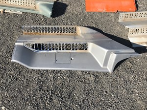 Used Universal Freightliner CENTURY CLASS/COLUMBIA Tank Fairing (Stock #P-5400)) Part Image