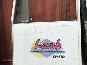 Used Universal Kenworth Door (Stock #P-3993-CM)) Part Image