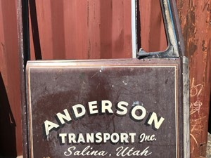 Used Universal Kenworth T800 Door (Stock #P-4006-CM)) Part Image