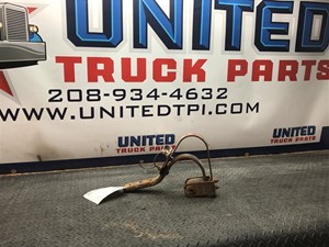 Used Universal Peterbilt 359 Bracket (Stock #P-5148)) Part Image