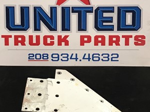 Used Universal Peterbilt 379 Bracket (Stock #P-4989-LV)) Part Image