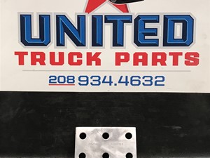 Used Universal Peterbilt 379 Bracket (Stock #P-4982-LV)) Part Image