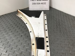 Used Universal Peterbilt 379 EXT Hood Accessory (Stock #P-3925)) Part Image