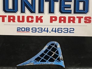 Used Universal Peterbilt 379 Hood Accessory (Stock #P-4953-LV)) Part Image