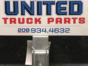 Used Universal Peterbilt Bracket (Stock #P-5139)) Part Image