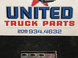 Used Universal Peterbilt Bracket (Stock #P-5136)) Part Image