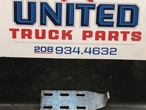 Used Universal Peterbilt Bracket (Stock #P-5135)) Part Image