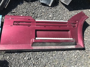 Used 2004 Volvo VNL Tank Fairing (Stock #P-5373)) Part Image