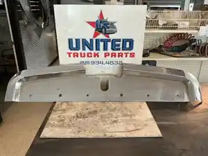 Used 1991 Kenworth K100 Cabover Grille (Stock #P-7519)) Part Image