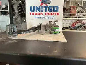 Used 2004 Freightliner COLUMBIA Brake & Brake Part Image