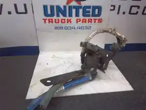 Used Bracket (Stock #P-6636)) Part Image