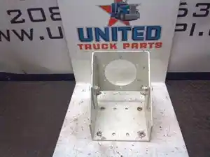 Used Bracket (Stock #P-6540)) Part Image