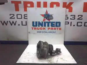 Used Cummins M11 Air Compressor (Stock #P-6704)) Part Image