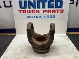 Used Eaton/Fuller 10 speed Transmission Yoke (Stock #P-6430)) Part Image