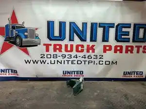 Used Freightliner FLD Bracket (Stock #P-7388)) Part Image