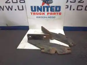 Used Kenworth Bracket (Stock #P-6634)) Part Image