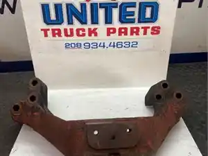 Used Peterbilt 379 Engine Mount (Stock #P-6473)) Part Image
