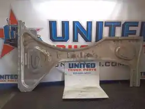 Used Peterbilt 379 Hood Reinforcement (Stock #P-6788)) Part Image