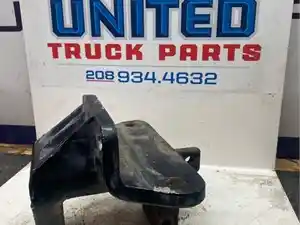Used Peterbilt 388 Bracket (Stock #P-6428)) Part Image