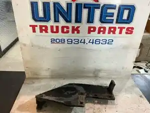 Used Peterbilt Radiator Frame/Bracket (Stock #P-7761)) Part Image