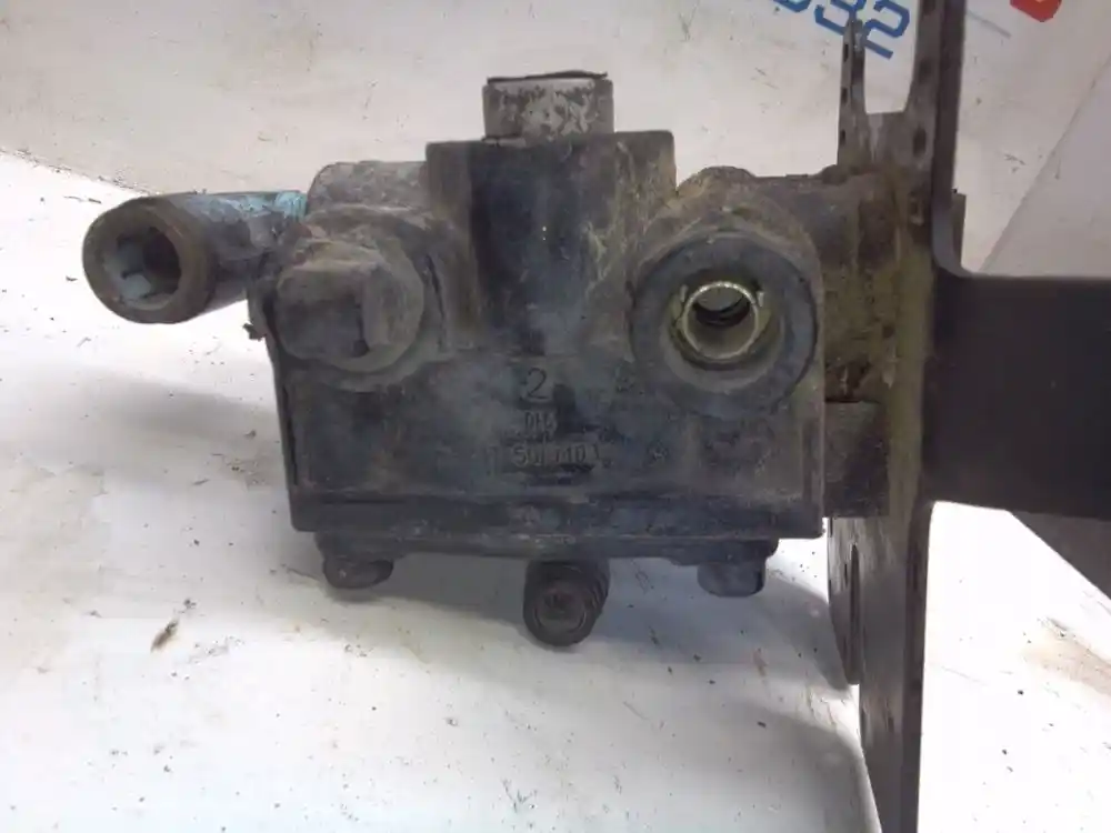 Used, Recycled, New, and Aftermarket Heavy Duty Truck Parts