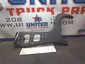 Used Universal Freightliner Universal Bracket (Stock #P-6906)) Part Image