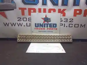 Used Universal Fuel Tank Step (Stock #P-6725)) Part Image