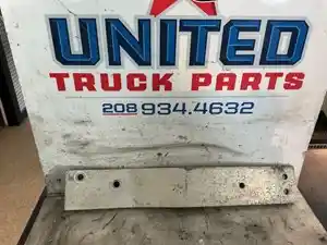 Used Universal Hood Accessory (Stock #P-7504)) Part Image