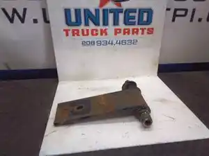 Used Universal Kenworth Bracket (Stock #P-6579)) Part Image