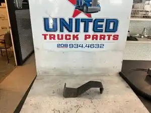 Used Volvo Bracket (Stock #P-7607)) Part Image
