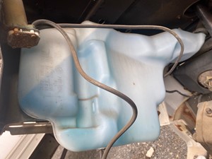 Used 1987 Volvo FE Windshield Washer Reservoir (Stock #P-14926)) Part Image