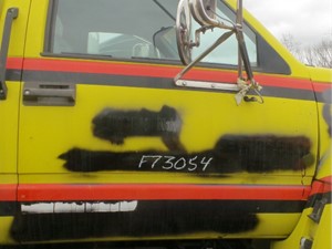 Used 1990 Chevrolet C70 Kodiak Door (Stock #P-21480)) Part Image