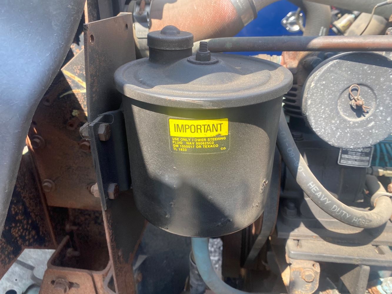 1990 INTERNATIONAL 4700 POWER STEERING RESERVOIR FOR SALE 721128 MD